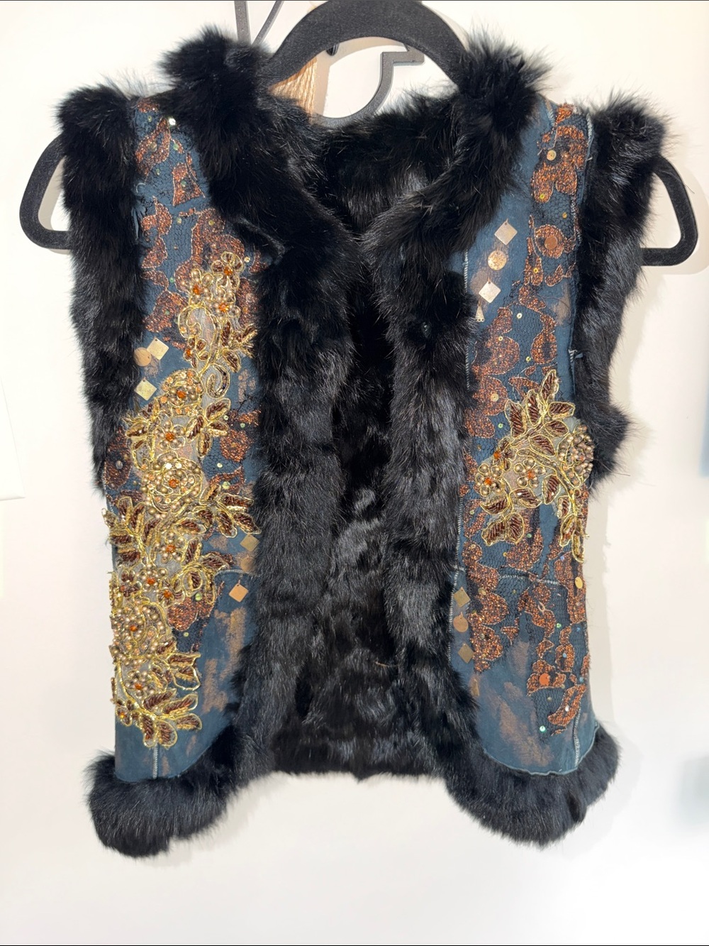 ⭐️Rabbit Fur Jeweled Embellished Stunning Vest⭐️